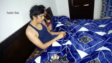 Desi girlfriend starts the day with having XXX sex with the stud
