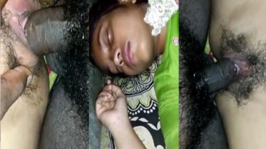380px x 214px - First time xxx sex of desi with hairy slit and cameraman becomes mms indian sex  video