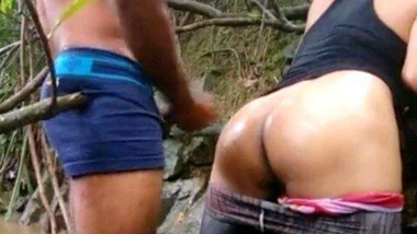 380px x 214px - My horny stepmom fucked by stranger in the woods indian sex video