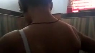 Is Duniya Mein Sabse Ganda Ganda Xxx Sex Hd Video - Desi girl shows her boobs indian sex video