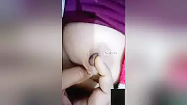 Exclusive- Sexy Desi Girl Showing Her Boobs On Video Call