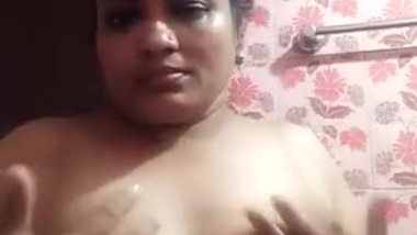 Xxc Video Dhaite - Desi hot bhabi nice boobs indian sex video
