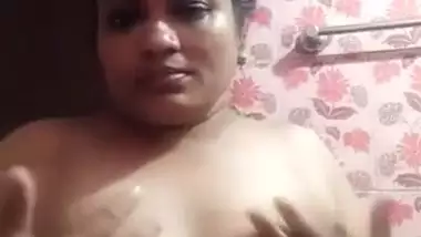 380px x 214px - Desi hot bhabi nice boobs indian sex video