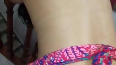 Bhabhi horny enjoying in upatsres hall indian sex video