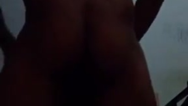 Sexy wife fucked in doggy style indian sex video