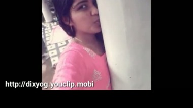 380px x 214px - Cute legal age teenager teases her boyfriend with a self discharged bathing  video indian sex video