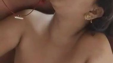 Xxxvediopron - Attractive wife shows her curvy xxx body and sucks her desi husband indian  sex video