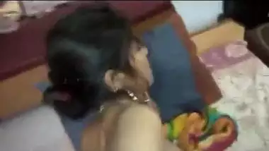 380px x 214px - Dusky hot mahathi bikshu no blouse armpits show romantic song indian sex  video