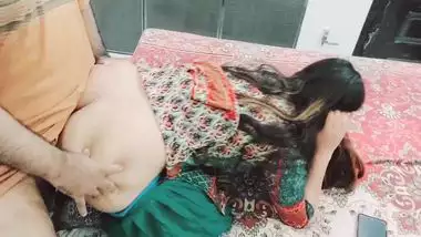 Sxsxsxsx Video Com Bf - Real pakistani maid pleases her desi house owner with xxx coupling indian  sex video