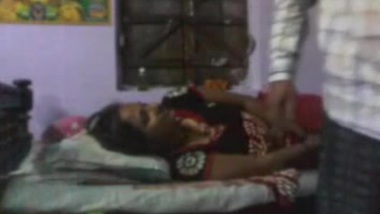 Desi couple makes private video indian sex video