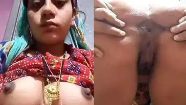 Natural tits messy wanking indian sex videos on Xxxindianporn.org
