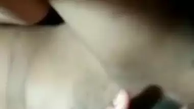 Assame Girl Fingering Pussy