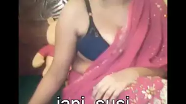 Canadian pakistani babe ayesha durrani exposing indian sex video