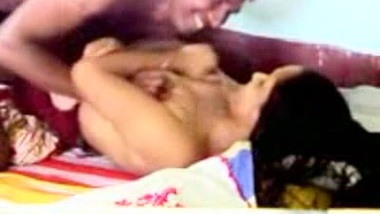 Neighbour bhabhi caught from top taking shower indian sex video