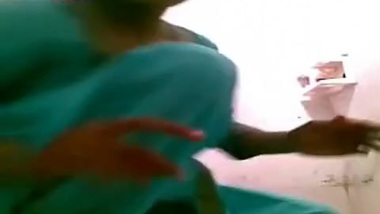 380px x 214px - Punjabi girl self shot bath scene indian sex video