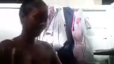 Cute Tamil girl Bathing
