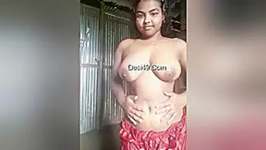 Today Exclusive- Village Girl Record Her Bathing Video For Lover