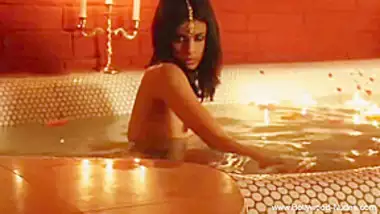 Sexzzzzxxxxx - Kareena kay xxxx indian sex videos on Xxxindianporn.org