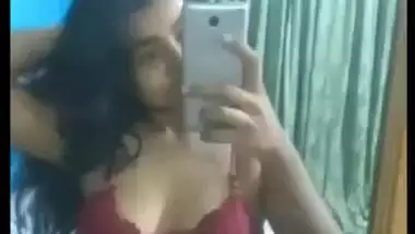 Jangalsexclip - Beautiful sexy girl showing indian sex video