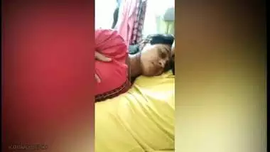 Xxxxywx - Deshi couple in a hotel room having sex indian sex video