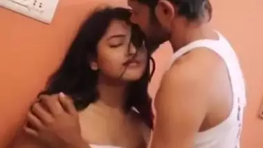 Sunny Leone Sex Video Hindi Nabalik Ladki - Tamil girl has fun with her boyfriend sunny leone indian sex video