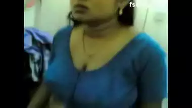 Amateur Indian Foreplay