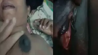 Devar pressing bhabhi boobs incest viral mms sex