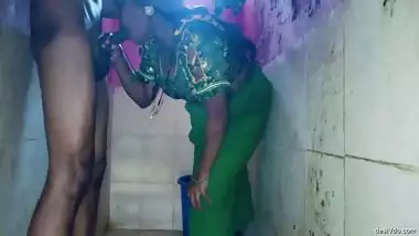 Indian Bhabhi Romantic Bathroom Sex