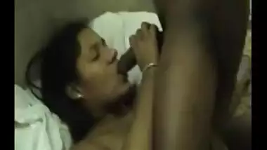 Desi Masala sex video of cheating bhabhi from Ahmedabad