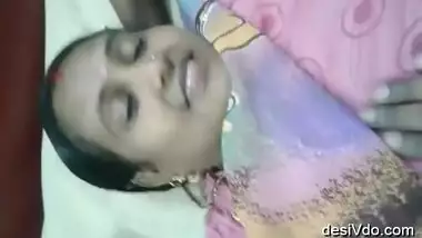 Desi Beautiful bhabhi exposed