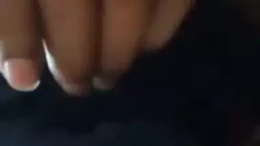 Bangladeshi Desi XXX wife gives her boyfriend a blowjob on cam MMS