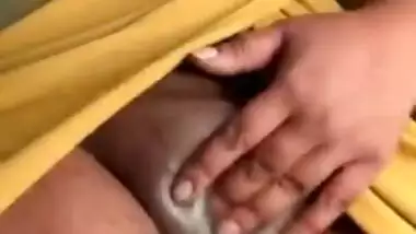 Indian babe Plays with her milky pussy closeup