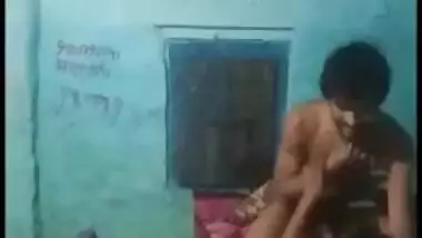 Caught as Indian village wife gets sex with brother-in-law, Desi mms video