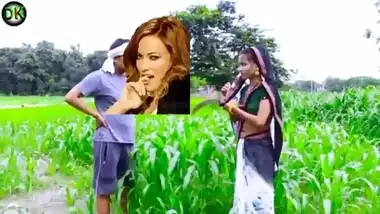 Indian lady farm working outdoor sex video