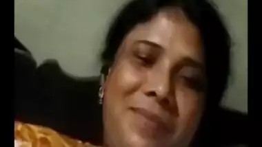 Bhabi Showing Pussy On Video Call