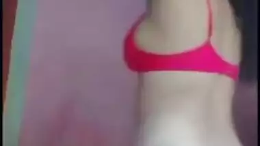 Hot Indian XXX girl takes off her sexy pink lingerie on live cam