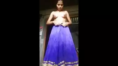 indian village girl showing pussy and ass