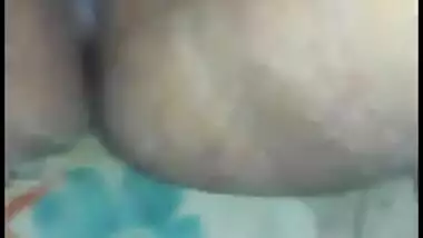 Desi aunty pussy play her husband