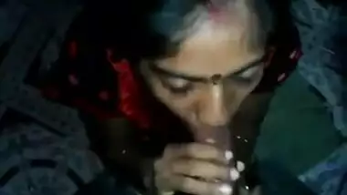 Tamil Aunty Drinking Her Man’s Cum