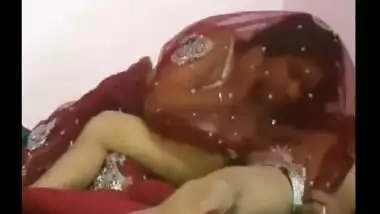 Bhabhi dresses as a bride for their anniversary and enjoys home sex