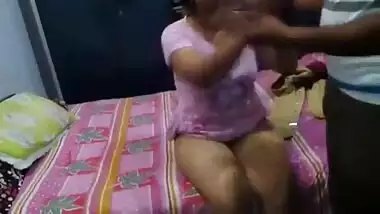 Tamil Girl Without The Panty Strokes The Penis