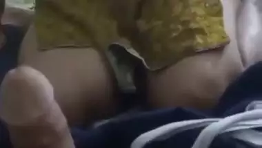 Chubby milf enjoys a young dick in Punjabi porn
