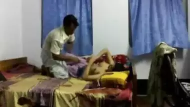 Tamil boy ne apni padosan ki kasi gaand ka ched choda