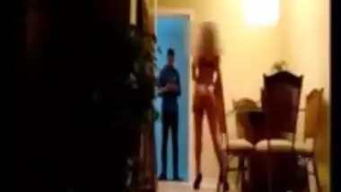 22 indian delivery boy pressing curvy ass