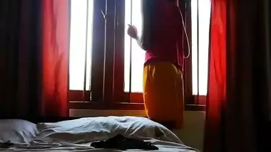 Desi Bhabhi Real Indian Homemade Girl Ready For Cam Show