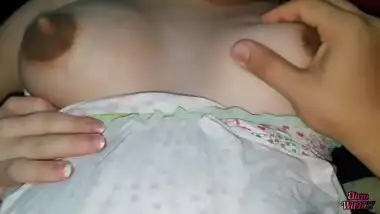 Mi Hermanastra Me Subir Su Vestido Y Ver Su Lindo Cono - De Ja