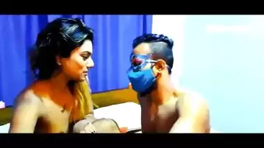 Desi newly married vabi getting surprised bcz He wearing mask for Covid-19!!!