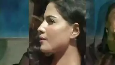 Veena Malik Photo Session - Movies.