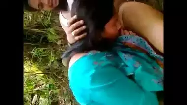 Indian desi couple fucking outdoor