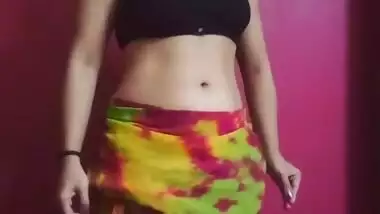 busty desi babe sexy belly moves
